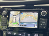 後方の状況を安全に確認できるバックモニター。狭い場所での駐車や車庫入れも安心です。運転の苦手な方にもおすすめです。