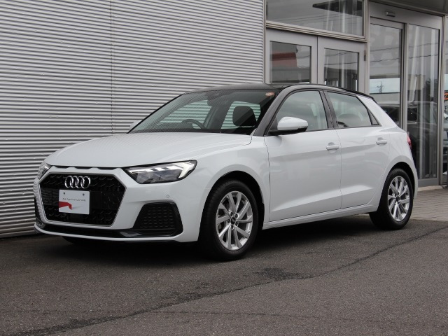 A1スポーツバック 25 TFSI アドバンスド 