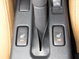 運転席&助手席シートヒーターが付いてます。寒い冬でもスイッチONで座面をあたたかくして、ドライブをさらに快適にしてくれます。