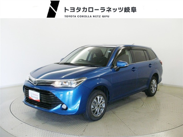 トヨタ カローラフィールダー 