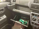 弊社では、お車を納車してからが本当のお付き合いのスタートだと思っています。お客様に頼りにされる「お店」を目指しています!