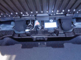 最近の低粘度オイルはオイルメンテナンスが悪いと後々のトラブルの原因となります。その点、本車両は定期的なエンジンオイル交換を実施、機関良好です。ご来店の際は整備記録簿もご確認頂けます。