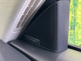 お好きな音楽を車内でお楽しみいただけます♪スピーカー交換・ウーハー追加などの音質向上や、最新ナビ・後席モニター等の取り付けも是非ご相談ください!