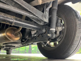 お車を安心してお乗りいただく為には、足回りの定期点検が欠かせません。サービスサポート(有償保証)では無料点検もご提供しており、安心のカーライフをお過ごしいただけるサポート体制が整っています。