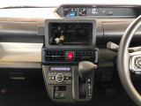 温度を設定すれば、自動で車内の温度管理をしてくれる優れものです♪ATミッションで運転楽々