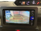 バックカメラが付いているので後方確認が非常にしやすいです。今や運転初心者も熟練者も必須装備!ついていて損はないですね♪