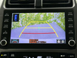 停車中にTVを楽しむことができます。長距離移動の休憩時などに、リラックスした時間をお過ごしいただけます。エンターテインメントが充実します。