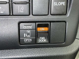 片側電動スライドドアで狭い所でも乗り降り楽々です!