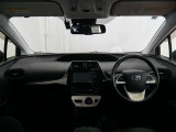 見通しのよいすっきりとした視界で、誰でも運転しやすいです。運転のしやすさは疲れにくさにも繋がりますよ♪