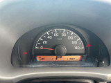 視認性も良いメーターで、運転も快適です!