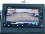 車庫入れの頼もしい味方! バックモニター付いています!!