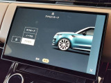 【電子制御エアサスペンション】ドライブモードを選択するとモードにあった車高になりお客様の負担を軽減致します。オプション内にアダプティブダイナミクスも含まれます。