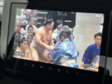 お気に入りの番組を停車中に楽しめるTV機能。移動時間をもっと快適に過ごせます。家族や友人と、楽しい時間を共有できるのも魅力です。