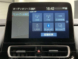 ブルートゥースに接続することにより、スマホに入ったお気に入りの音楽を車内で楽しむことができます♪あると本当に便利な機能になっています!