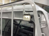 荷台作業灯を装備。明るいLEDで暗くなってからの作業に重宝します。