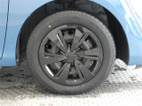 R7年式夏タイヤ185/60R15ダンロップ製です。