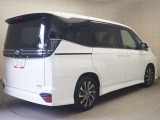 走りにこだわりながら収納力も持ち合わせたお車です。荷物を載せて軽快なドライブを楽しめますよ♪