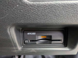 便利なETC2.0車載器を装備。高速道路の料金所をスムーズに通過できるだけでなく、渋滞情報や安全運転支援情報なども取得でき、より快適で賢いドライブをサポートします。
