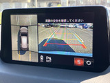 狭い場所での駐車も安心のバックモニターです。後方の状況を鮮明に映し出し、安全な運転をサポートします。運転に自信がない方にもおすすめです。