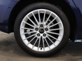 アルミホイール マルチスポークデザイン 8.0J x 17 225/45R17