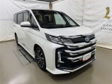 広々とした車内空間に優れた燃費性能。更にデザインも上質で人気のお車です!