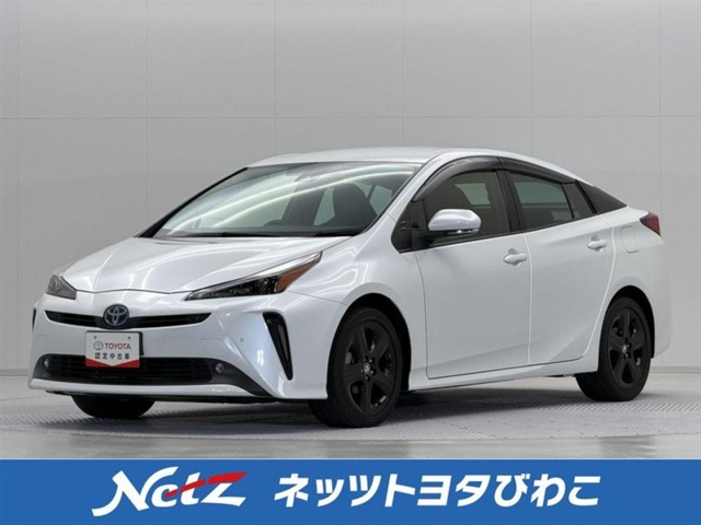トヨタ プリウス 