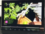 停車中にテレビや映像コンテンツを楽しめる機能が搭載されています。長距離移動の休憩時などに、リラックスした時間を過ごせます。