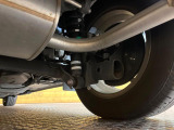 お車を安心してお乗りいただく為には、足回りの定期点検が欠かせません。サービスサポート(有償保証)では無料点検もご提供しており、安心のカーライフをお過ごしいただけるサポート体制が整っています。