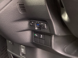ビルトインタイプの【ETC】で見た目もスッキリ。高速道路の利用にとても便利です。【パーキングセンサー】駐車や出庫時にクルマの前後の障害を検知し、音とディスプレイでお知らせします。
