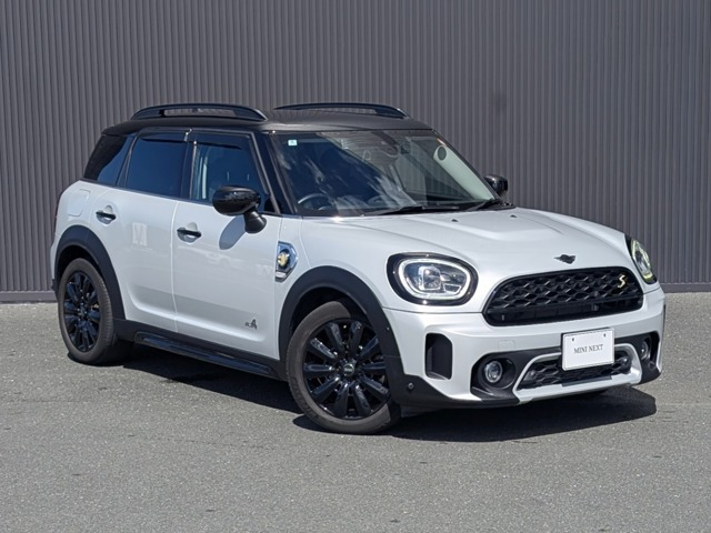 ミニクロスオーバー クーパー S E オール4 4WD 