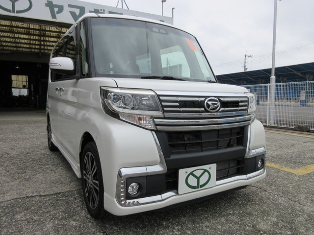 ダイハツ タントカスタム 
