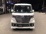 展示車の整備は当店でおこないます。車検や点検もお任せください。