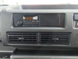 AM/FMラジオ装備!走行中は、ラジオをお楽しみください♪時計表示もありますので、時間がわかり便利ですネ♪