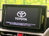【純正9型ナビ】人気の純正ナビを装備しております。ナビの使いやすさはもちろん、オーディオ機能も充実!キャンプや旅行はもちろん、通勤や買い物など普段のドライブも楽しくなるはず♪
