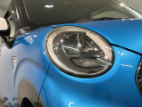 LEDヘッドライトは、点灯の瞬間から最大光量を発揮し、突然暗くなるトンネルなどでの安定感を高めます。