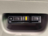 ETCカードを挿入することで高速道路をキャッシュレスで通行。ETCスマートインターチェンジやETC専用インターチェンジが利用できたり、とても便利なアイテムです!保証は修理保証のみとなります。