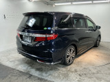 スライドドアなら狭い駐車場でもドアをぶつける心配がありません。ステップが低く乗り降りもしやすいです。