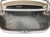 普段のお買い物や通勤、送迎等に十分な荷室スペースを確保しております。