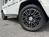 メルセデス・ベンツの定める厳しい基準をクリアしたお車のみをご案内させて頂きます。納車前整備はメーカー規定に基づき最大100項目にも及ぶ点検を熟練のメカニックによって行いご納車させて頂きます。
