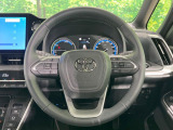 【純正革巻きステアリング】上質な革を使用することで、手にしっかり馴染みとても運転しやすいハンドルです♪