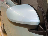 全ての車両に除菌・消臭システム「ワンダークリーン」を施行済みです。シートの表面はもちろん、後ろの席や足元も徹底的に除菌しております。