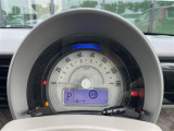 【スピードメーター】メーターがシンプルで見やすく運転しやすいですね。