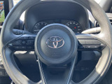 握りやすいステアリングで、快適なドライビングを実現。操作性も良く、運転の楽しさを向上させます。