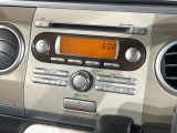 お好きな音楽を車内でお楽しみいただけます♪スピーカー交換・ウーハー追加などの音質向上や、最新ナビ・後席モニター等の取り付けも是非ご相談ください!