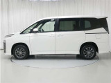 ボタン1つでスライドドアが開閉する便利さ♪♪