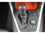 発進時やシフトチェンジ時もストレスなく運転を楽しめます♪