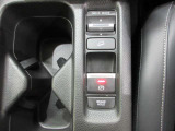 電子パーキングブレーキ仕様となります。ブレーキホールド機能を搭載しているので、渋滞時や信号待ち等に便利です。