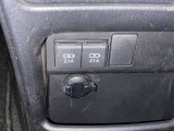 シガーソケット用の充電器が使用可能です!