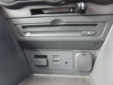 CD/DVD・フルセグTV・USB・Bluetoohオーディオ!