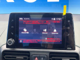 ●Apple Car Play:スマホとの有線接続で、ナビ・オーディオ再生などスマホのアプリ機能が画面でも使える便利機能です!